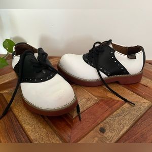 Bass Leather Oxfords